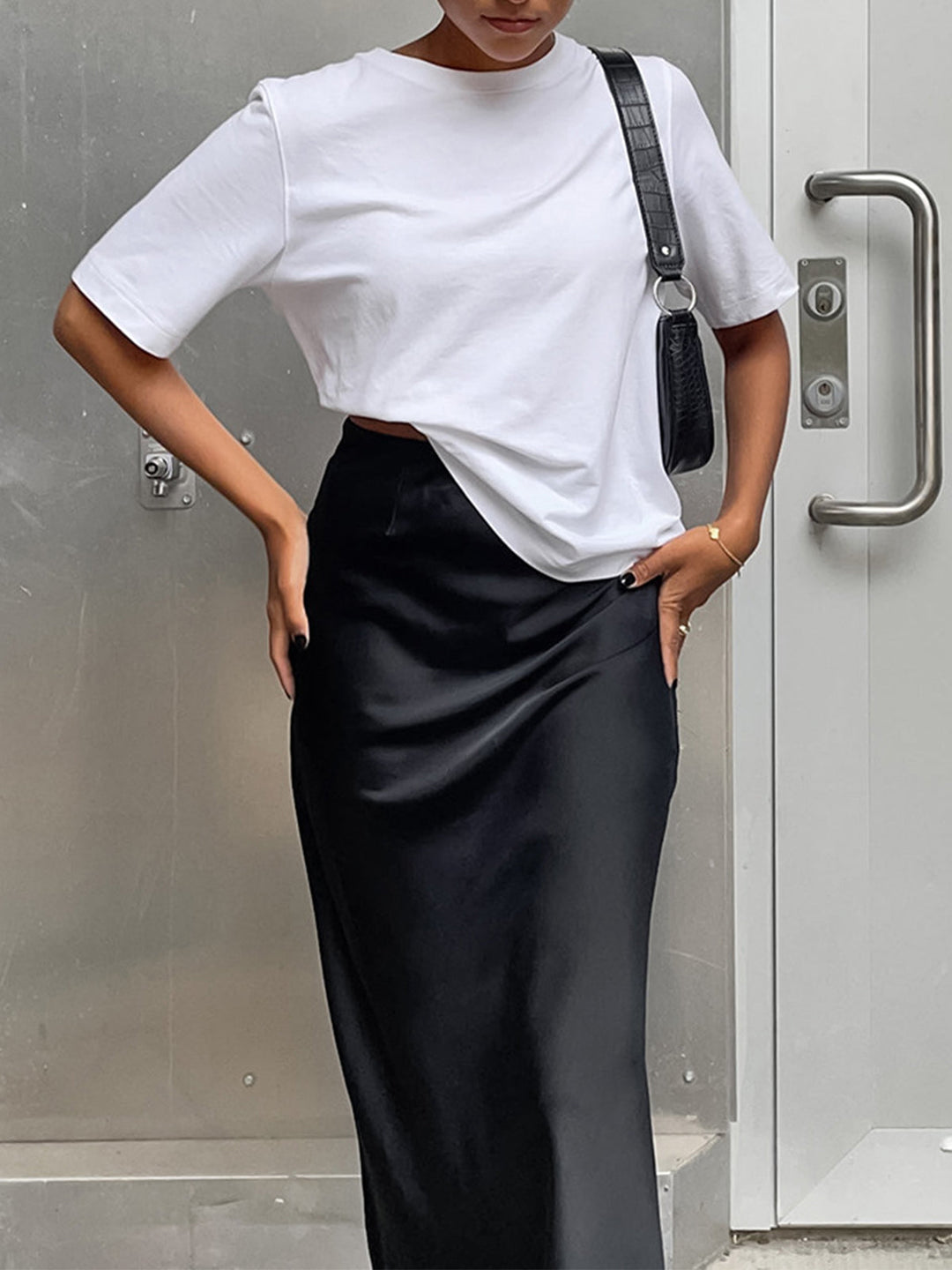 Jupe Maxi Longue en Satin Élastique pour Femme – Confort et Élégance, Ajustement Régulier, Plusieurs Tailles Disponibles-2