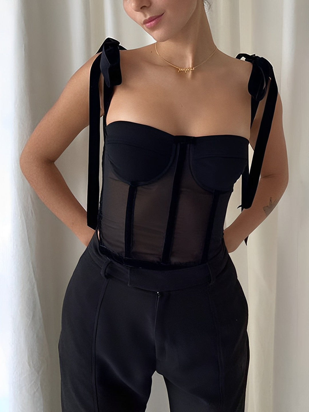 Haut Femme Sans Manches en Polyester Élastique – Décolleté Slim, Confort Optimal, Disponible de XS à XL-2