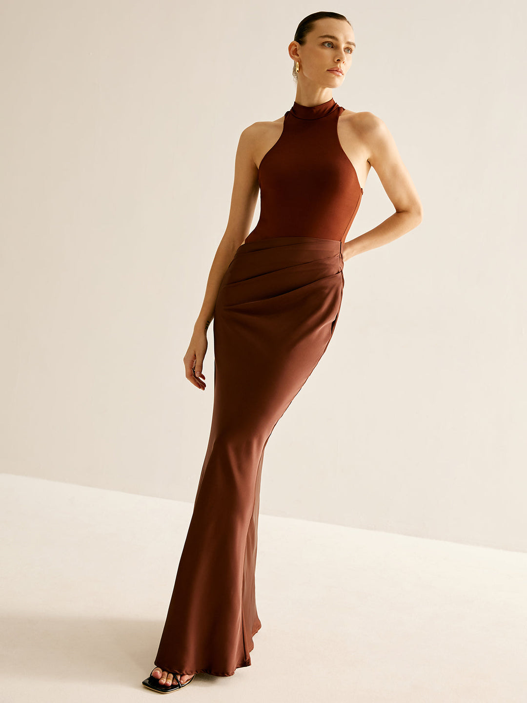 Robe Longue Femme Slim Fit en Satin Élastique Sans Manches – Élégance et Confort pour Soirées-6