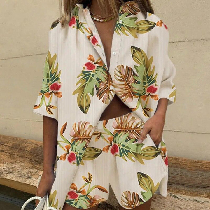 Ensemble Femme Blouse et Short Confortable en Tissu Respirant – Design Inspiré des Feuilles pour l'Été 0