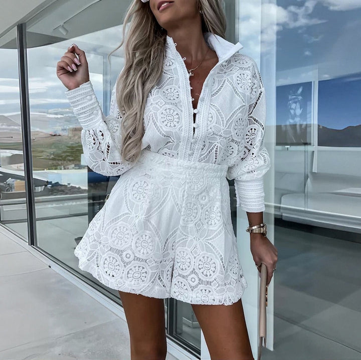 Ensemble Femme Élégant en Dentelle – Haut et Short Taille Haute Blanc, Confort Optimal pour Toutes Occasions 0