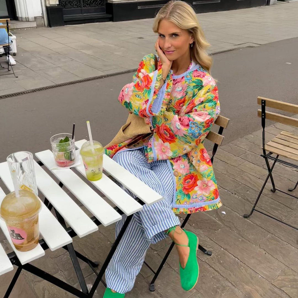 Manteau Élégant pour Femme – Design Unique et Confort Optimal pour la Saison 1