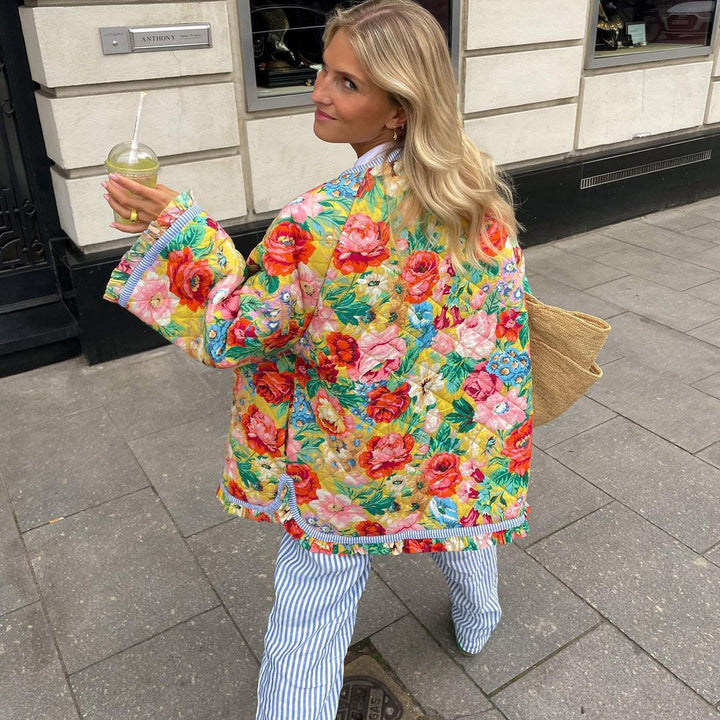 Manteau Élégant pour Femme – Design Unique et Confort Optimal pour la Saison 6