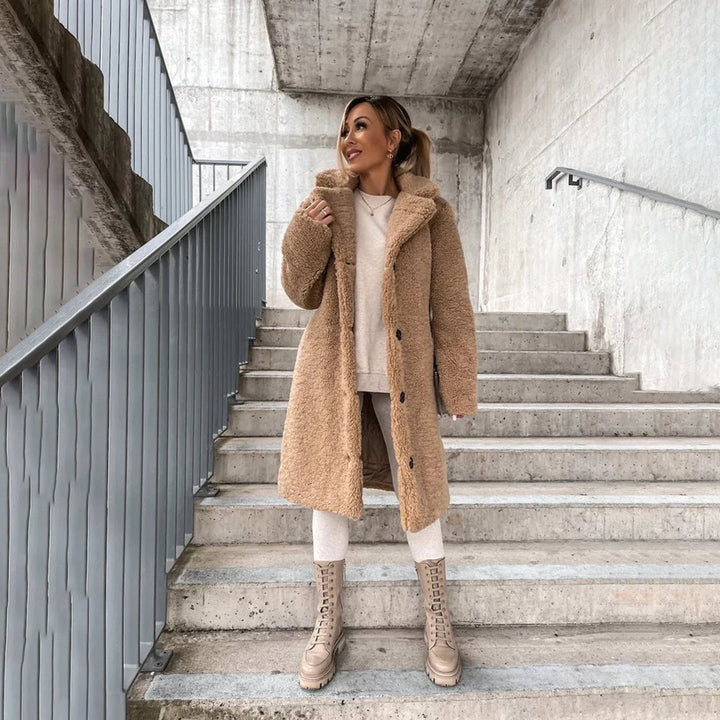 Manteau Long Femme en Teddy Beige – Élégant et Confortable pour l'Hiver, Douceur et Style Inégalés 2
