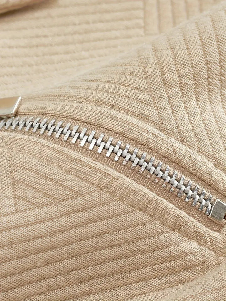 Pull Vintage Géométrique avec Zip – Confort et Style pour Toutes Occasions 4