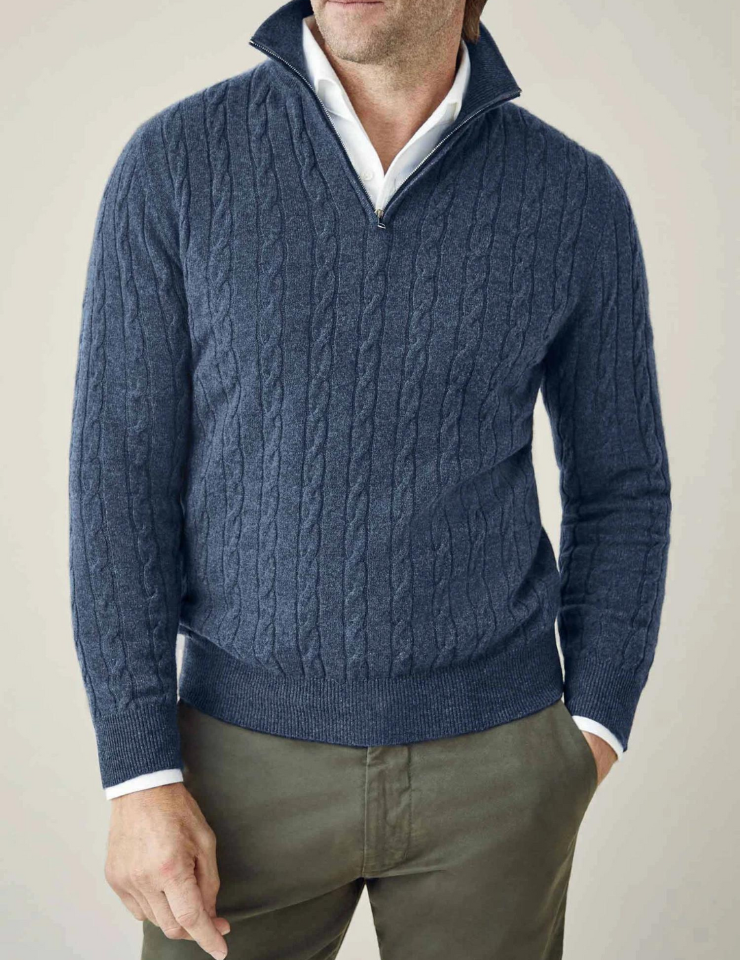 Pull Zippé en Maille Cable pour Homme - 100% Laine, Confort Moderne, Design Sophistiqué, Disponible en Plusieurs Tailles et Couleurs 0