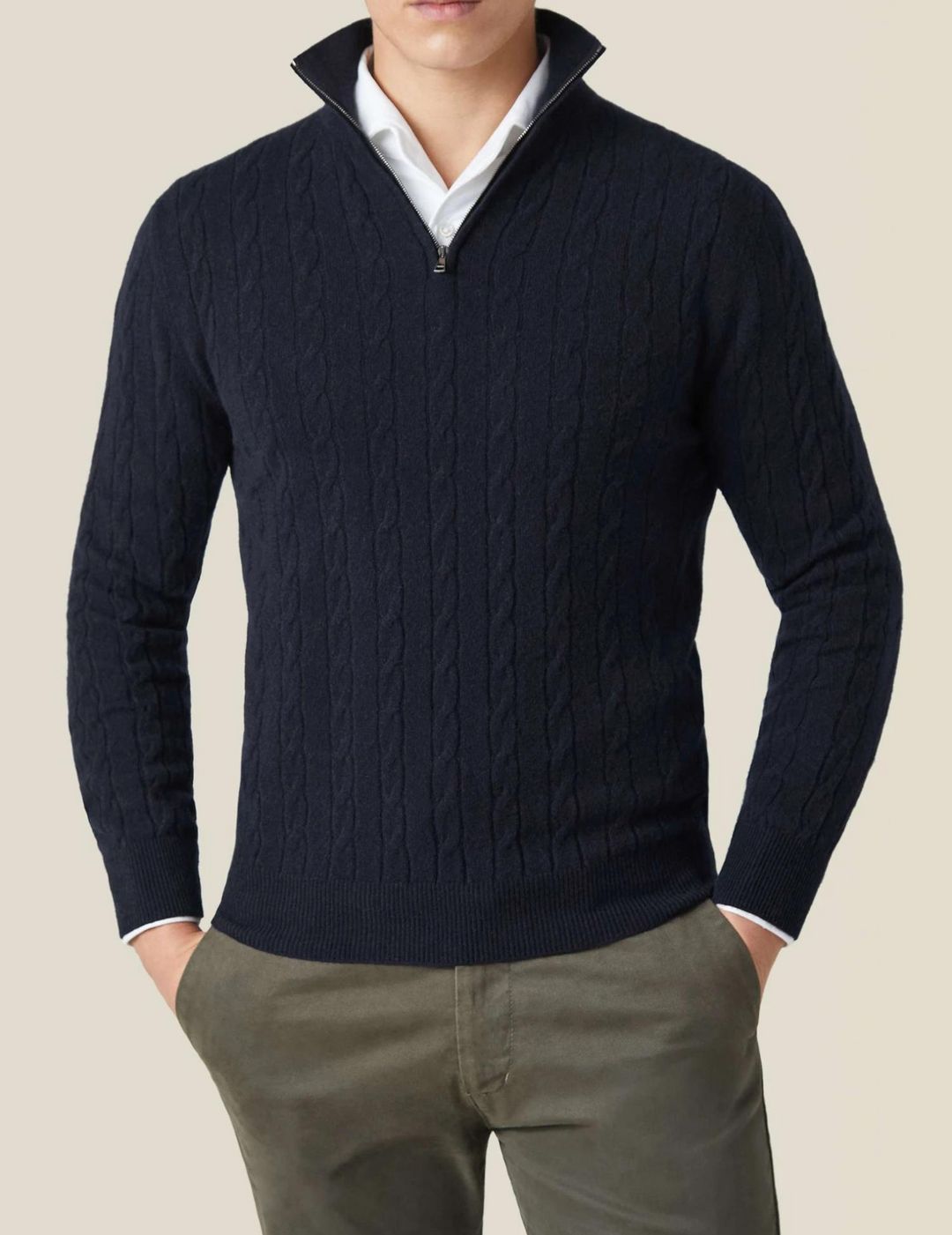Pull Zippé en Maille Cable pour Homme - 100% Laine, Confort Moderne, Design Sophistiqué, Disponible en Plusieurs Tailles et Couleurs 2