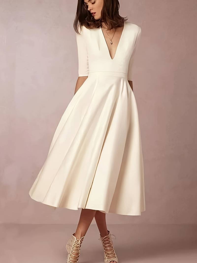 Robe Longue Femme Élégante à V-Ausschnitt – Confort et Style pour Soirées et Occasions Spéciales 1