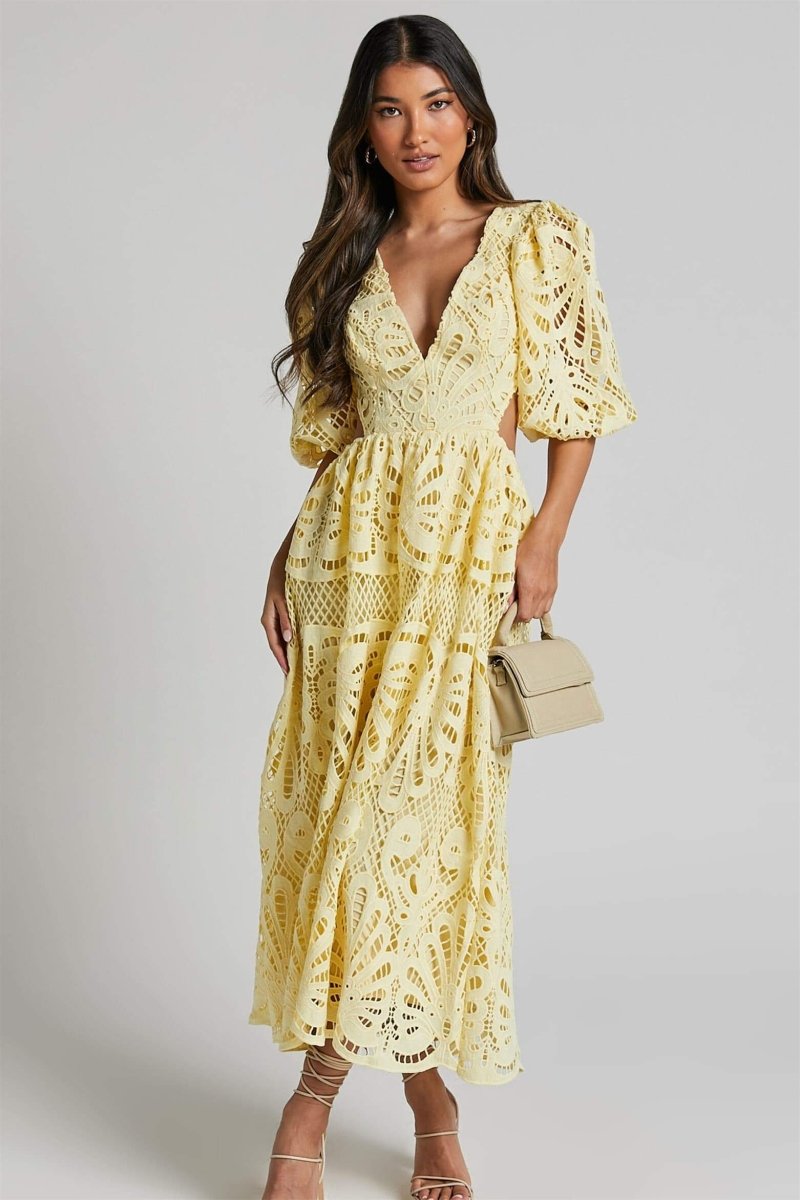 Robe en Dentelle Élégante avec Manches Bouffantes et Décolleté en V – Idéale pour les Occasions Spéciales 0