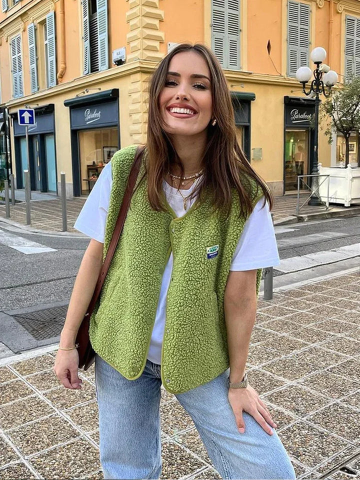 Gilet Sans Manche Femme en Sherpa – Confort Optimal et Élégance pour Jours Froids-3