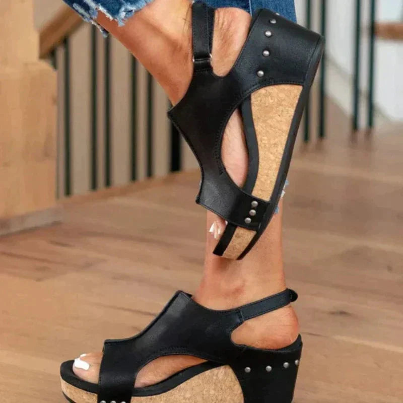 Sandales Orthopédiques en Cuir pour Femmes avec Talon Compensé et Semelle Antidérapante - Confort Optimal et Élégance 0
