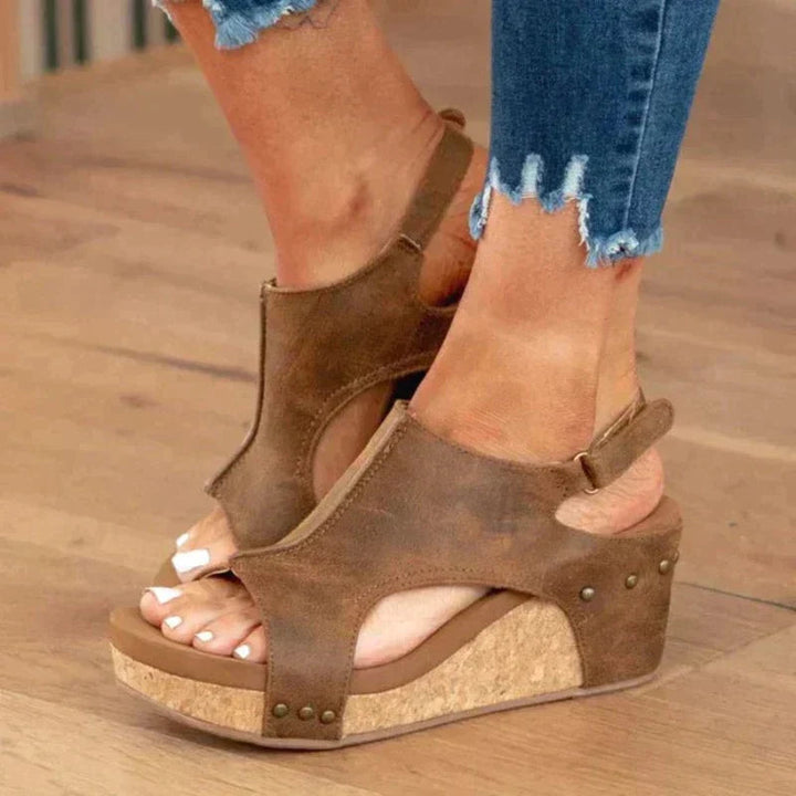 Sandales Orthopédiques en Cuir pour Femmes avec Talon Compensé et Semelle Antidérapante - Confort Optimal et Élégance 3