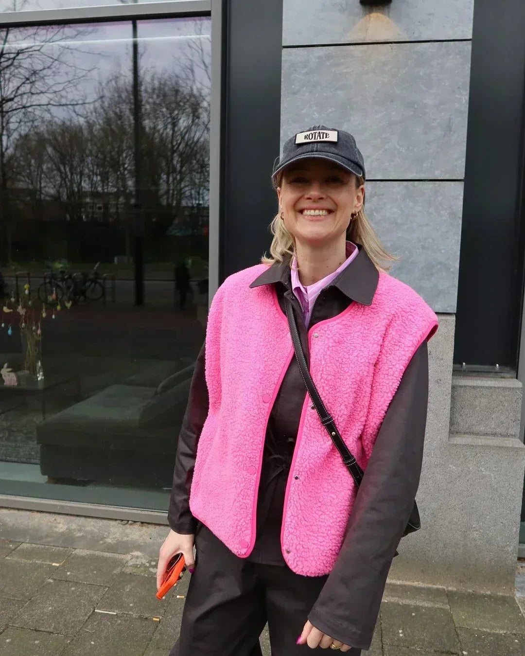 Gilet Sans Manche Femme en Sherpa – Confort Optimal et Élégance pour Jours Froids-4