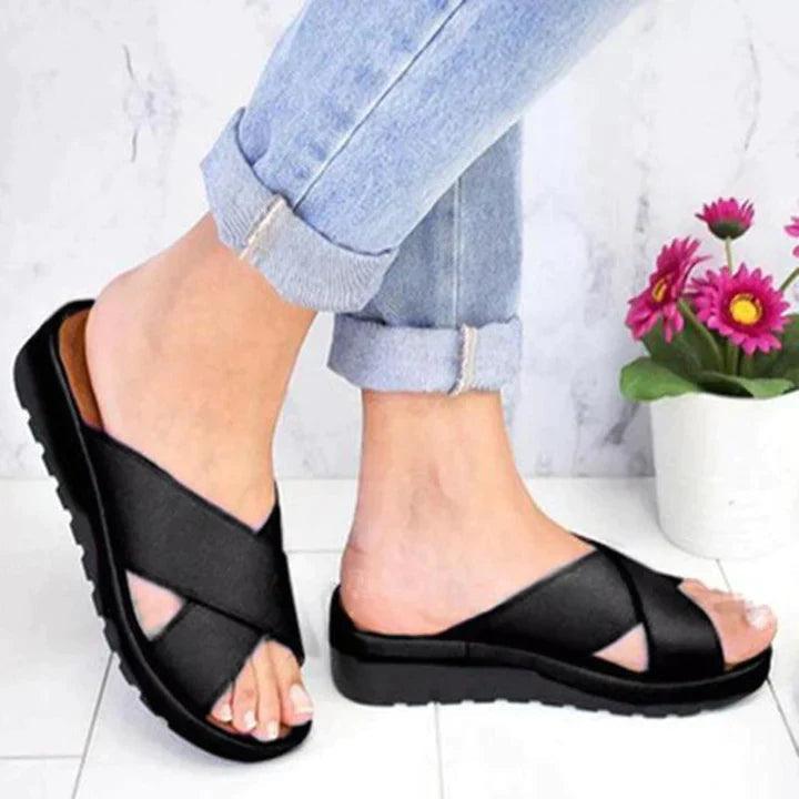 Tongs Femmes Confortables avec Semelles Rembourrées et Design Élégant - Idéales pour le Quotidien 3
