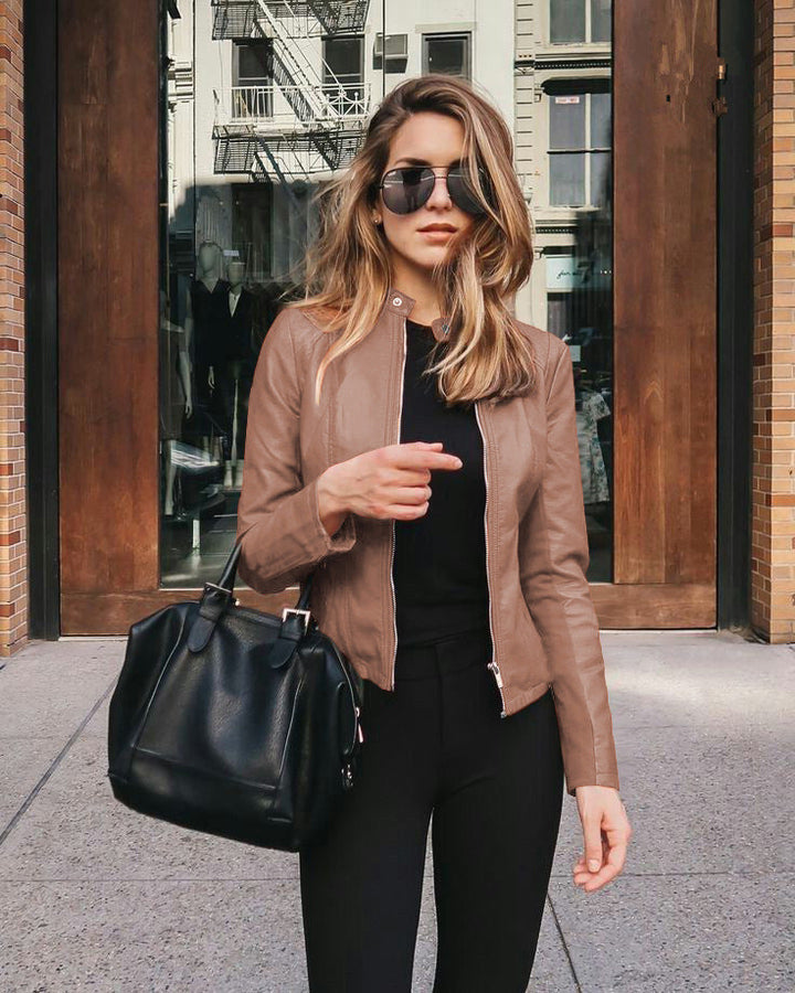 Veste Femme Élégante Ajustée en Tissu de Haute Qualité - Disponible en Plusieurs Tailles 4