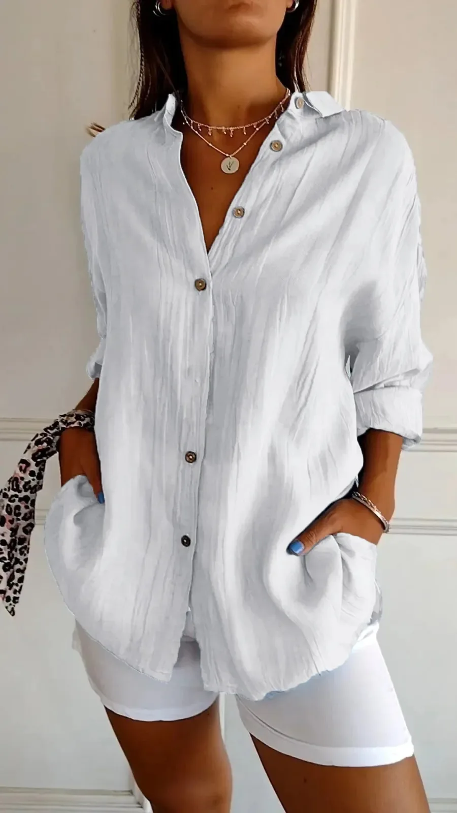 Chemisier Femme Chic en Tissu Confortable – Élégant et Polyvalent pour Toutes Occasions
